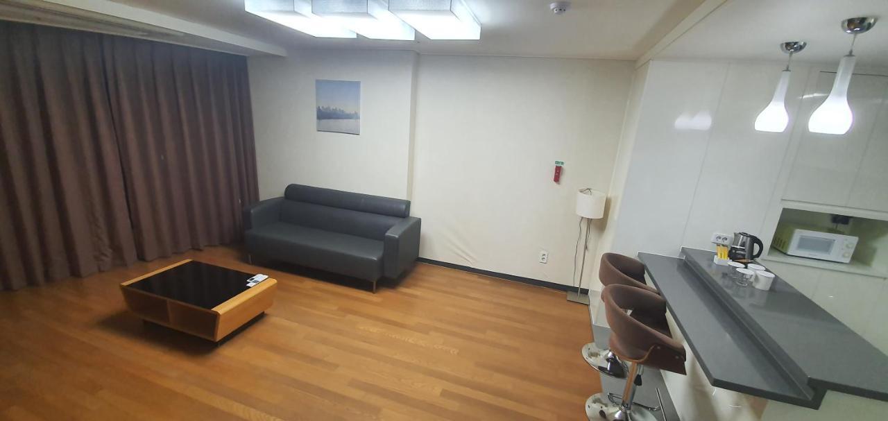Hotel Bellia Busan Esterno foto