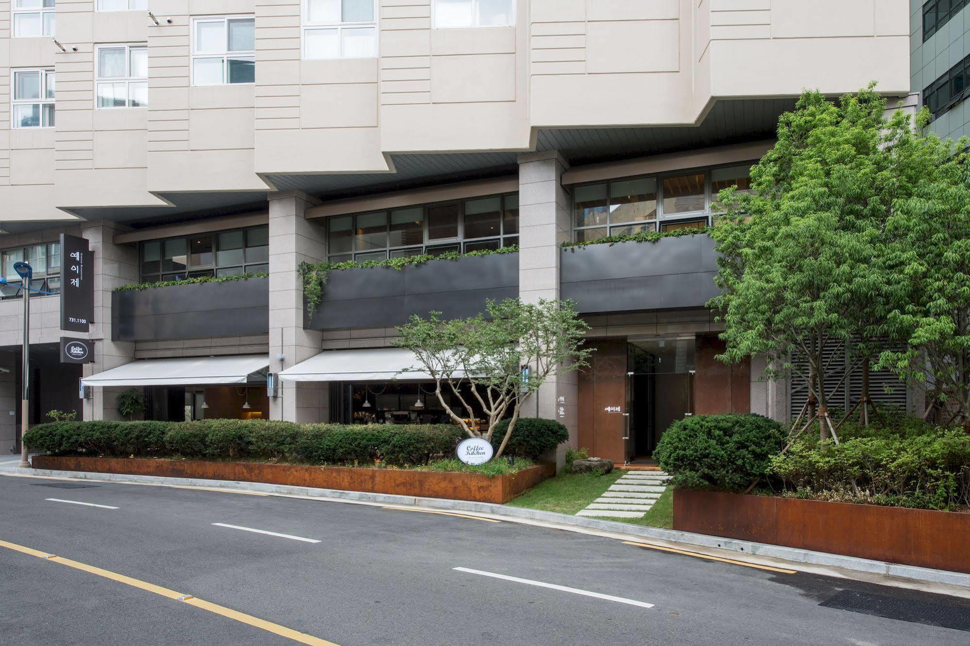 Hotel Bellia Busan Esterno foto