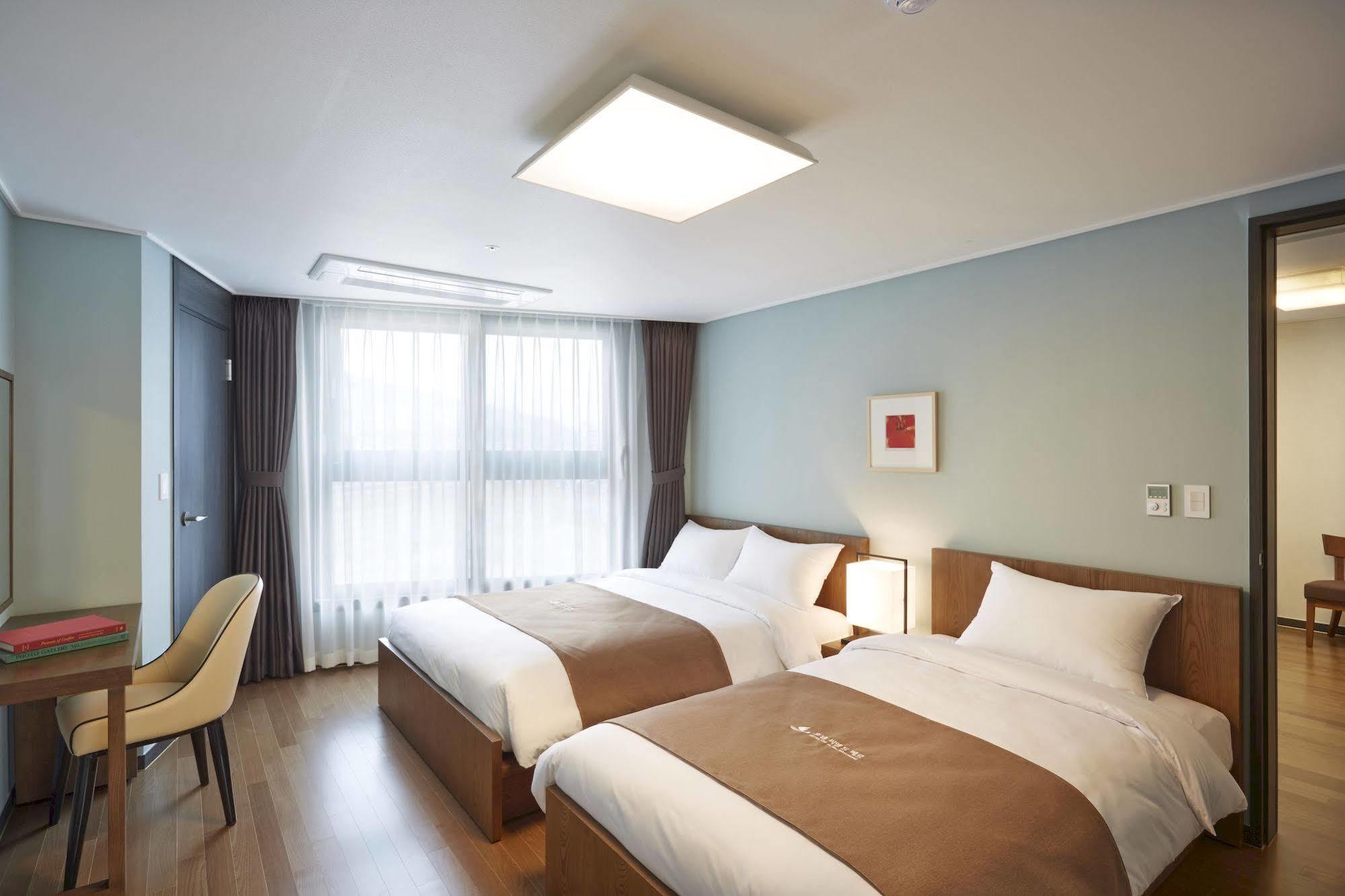 Hotel Bellia Busan Esterno foto