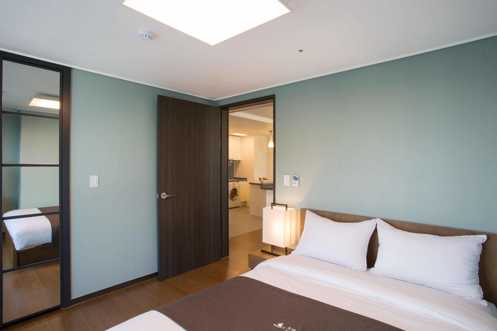 Hotel Bellia Busan Esterno foto
