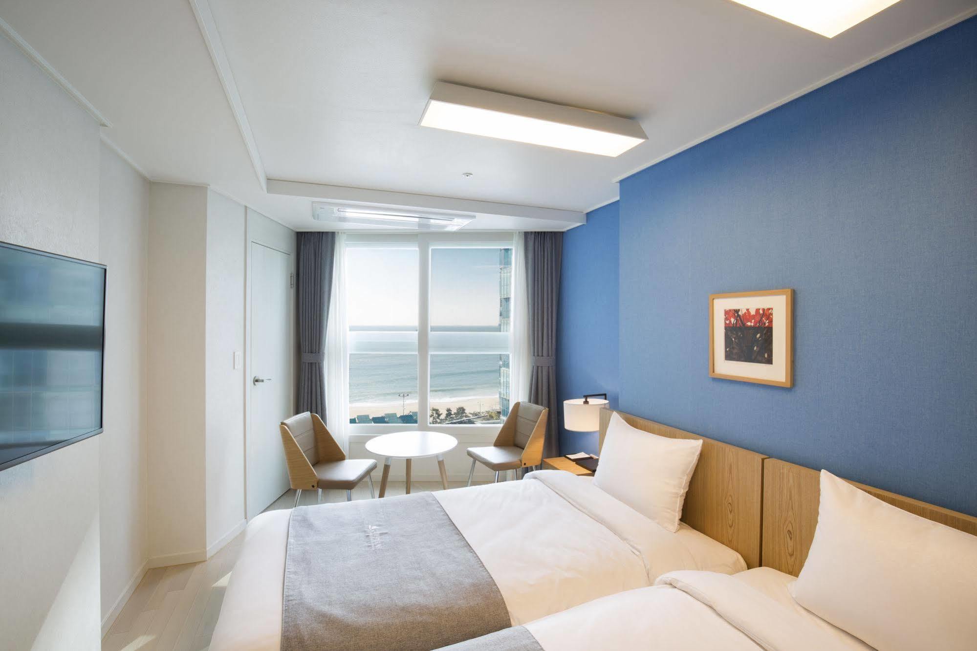 Hotel Bellia Busan Esterno foto